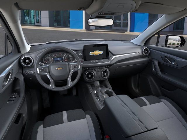 New 2025 Chevrolet Blazer LT w/ Convenience Package FWD image 41
