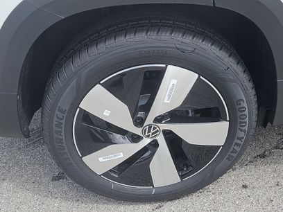 New 2026 Volkswagen Taos S