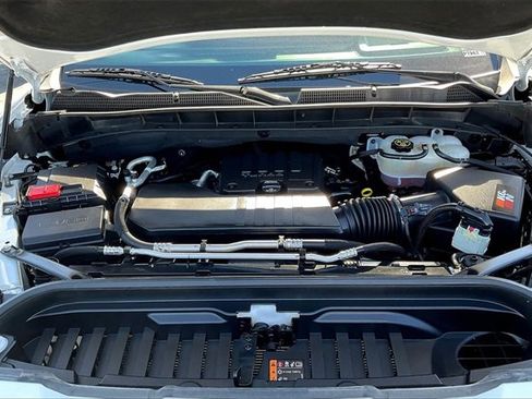 Used 2024 GMC Sierra 1500 Elevation image 9