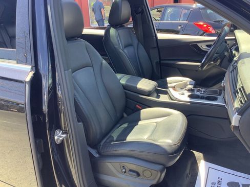 Used 2019 Audi Q7 2.0T Premium w/ Convenience Package AWD/4WD image 16