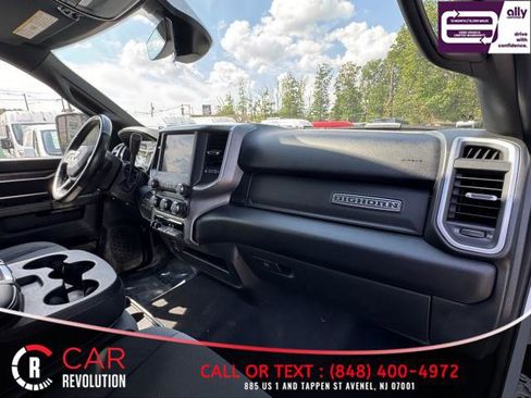 Used 2024 RAM 3500 Big Horn image 40