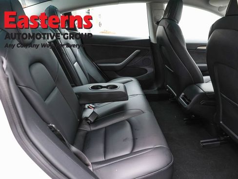 Used 2021 Tesla Model 3 Standard Range Plus RWD image 16