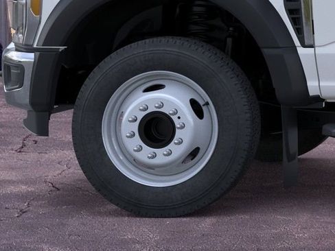New 2026 Ford F450 XL w/ XL Chrome Package RWD image 19