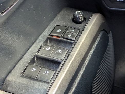 Used 2019 Toyota Tacoma SR5 image 25