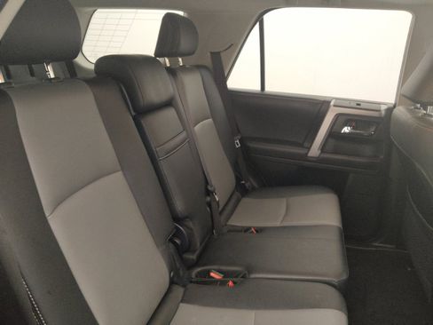 Used 2019 Toyota 4Runner SR5 Premium RWD image 19