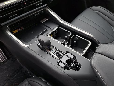 Used 2026 Lexus TX 500h AWD w/ Technology Package image 28