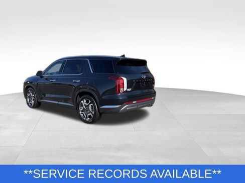 Used 2024 Hyundai Palisade Limited image 3