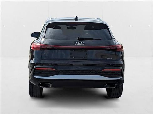 New 2025 Audi Q5 Premium image 7