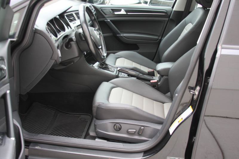 Used 2015 Volkswagen Golf TDI SEL FWD image 31
