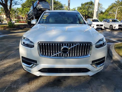 Certified 2024 Volvo XC90 B5 Core w/ Protection Package Premier image 2