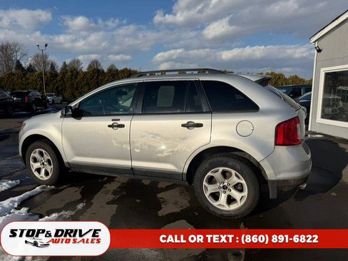 Used 2013 Ford Edge SE image 3