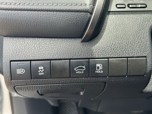 Used 2024 Toyota Camry XSE FWD image 31