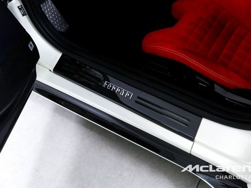 Used 2022 Ferrari 812 Competizione RWD image 17