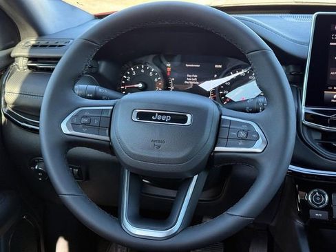 New 2026 Jeep Compass Latitude AWD/4WD image 7