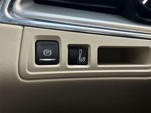 Certified 2019 Cadillac XT5 Luxury image 17