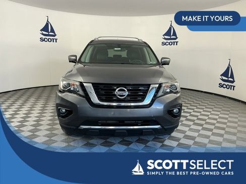 Used 2017 Nissan Pathfinder SL w/ SL Premium Package image 1