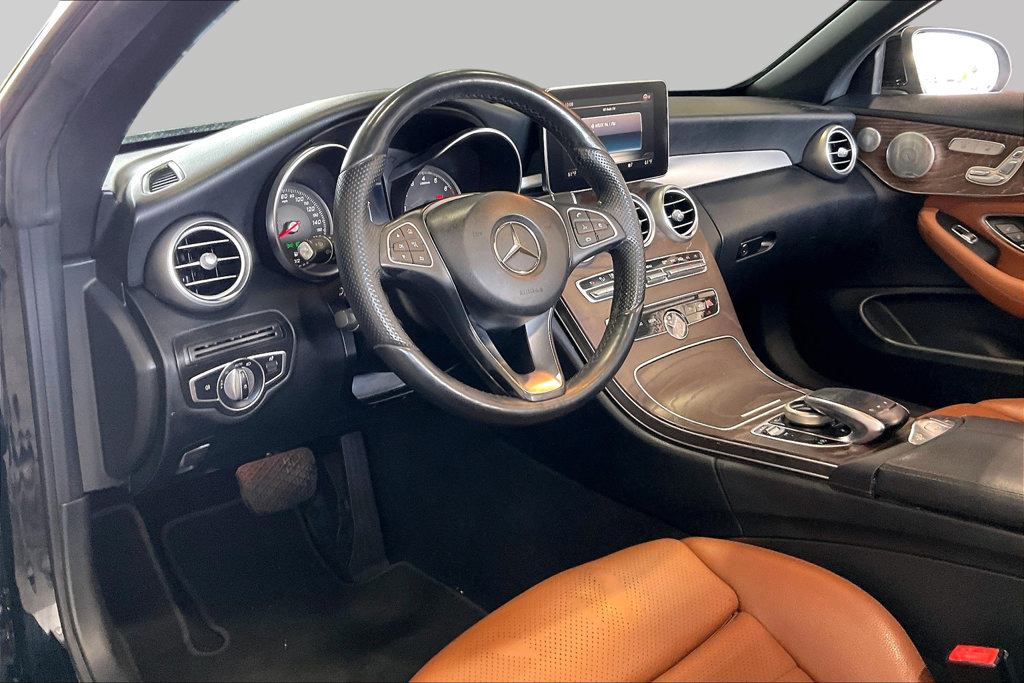 Used 2018 Mercedes-Benz C 300 4MATIC Cabriolet w/ Multimedia Package image 4