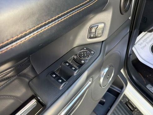 Used 2023 Ford Expedition Max Platinum image 14