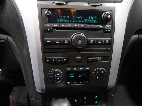 Used 2012 Chevrolet Traverse LT image 25