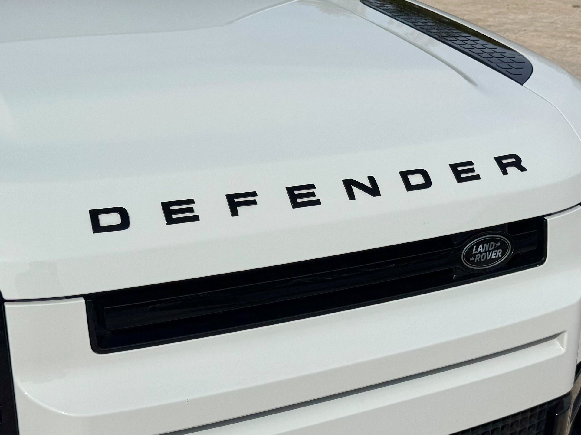 Used 2026 Land Rover Defender 110 X-Dynamic SE AWD/4WD image 62