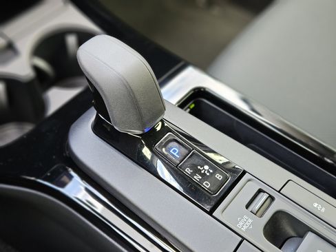 Used 2026 Toyota Prius image 26