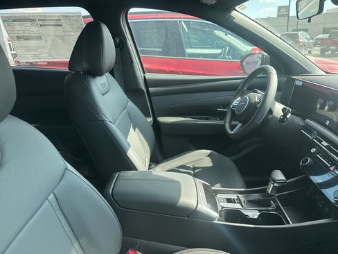 New 2026 Hyundai Tucson XRT image 2