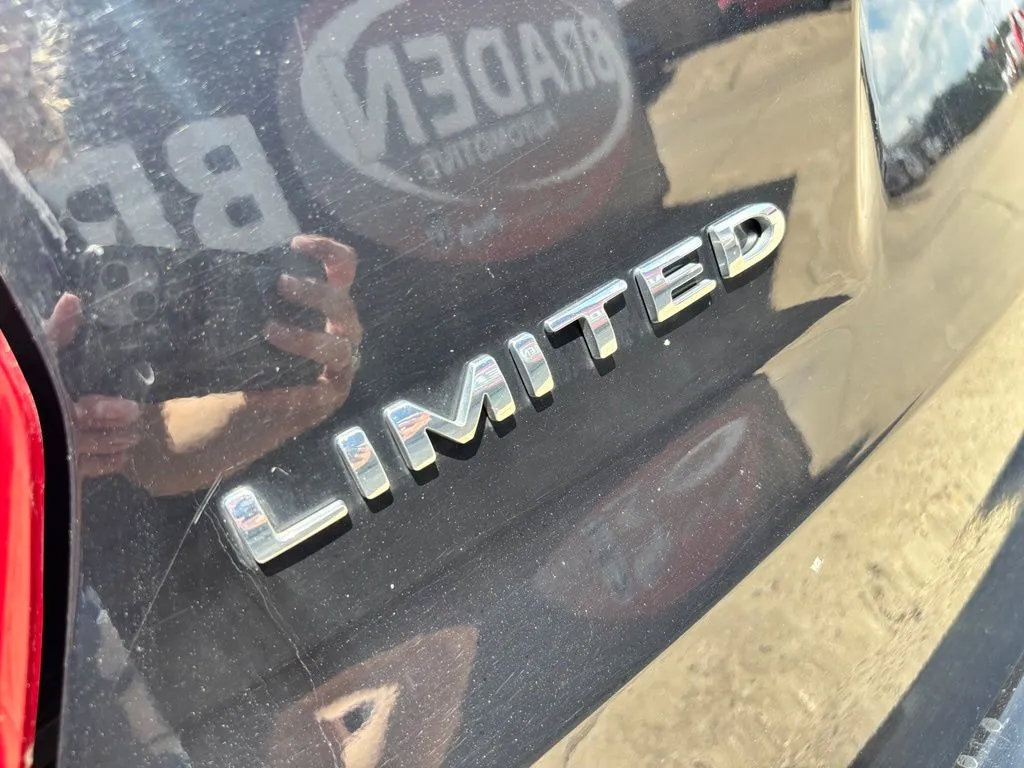 Used 2017 Ford Explorer Limited AWD/4WD image 9