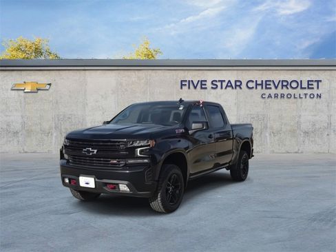 Used 2021 Chevrolet Silverado 1500 LT Trail Boss image 3