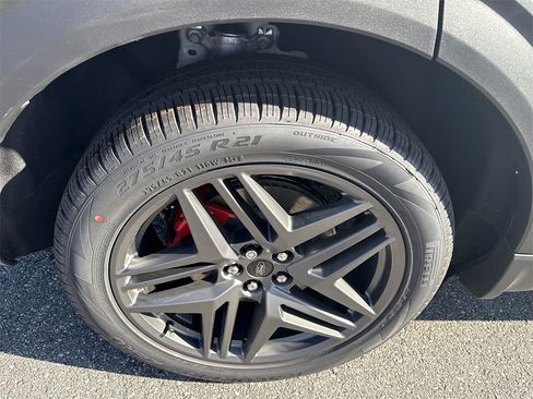 New 2026 Ford Explorer ST-Line w/ ST-Line Street Pack image 18