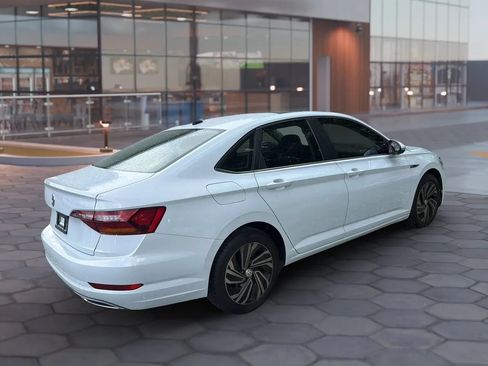 Used 2019 Volkswagen Jetta SEL Premium FWD image 11