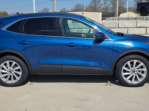 Used 2022 Ford Escape Titanium w/ Titanium Elite Package AWD/4WD image 6