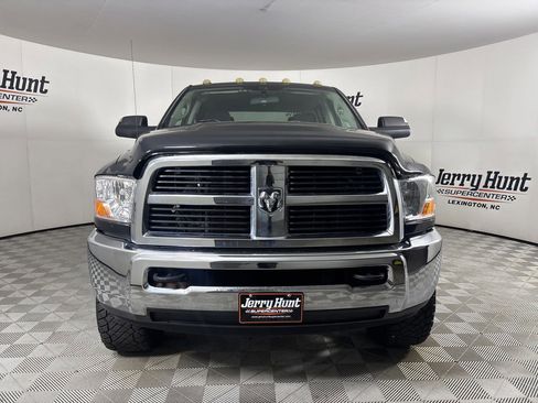 Used 2012 RAM 2500 ST w/ Chrome Appearance Group AWD/4WD image 2