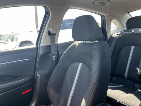 Used 2023 Hyundai Sonata SEL w/ Cargo Package FWD image 13