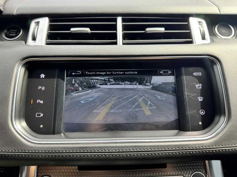 Used 2016 Land Rover Range Rover Sport SVR image 28