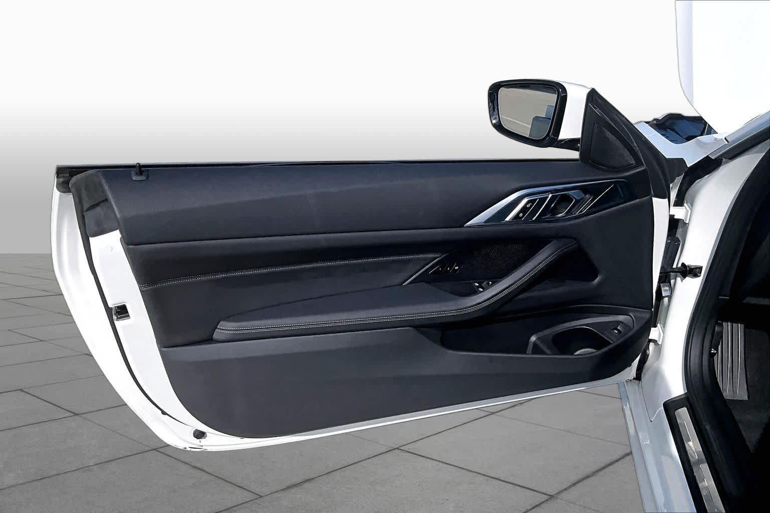 Used 2024 BMW 430i Coupe w/ Convenience Package RWD image 22