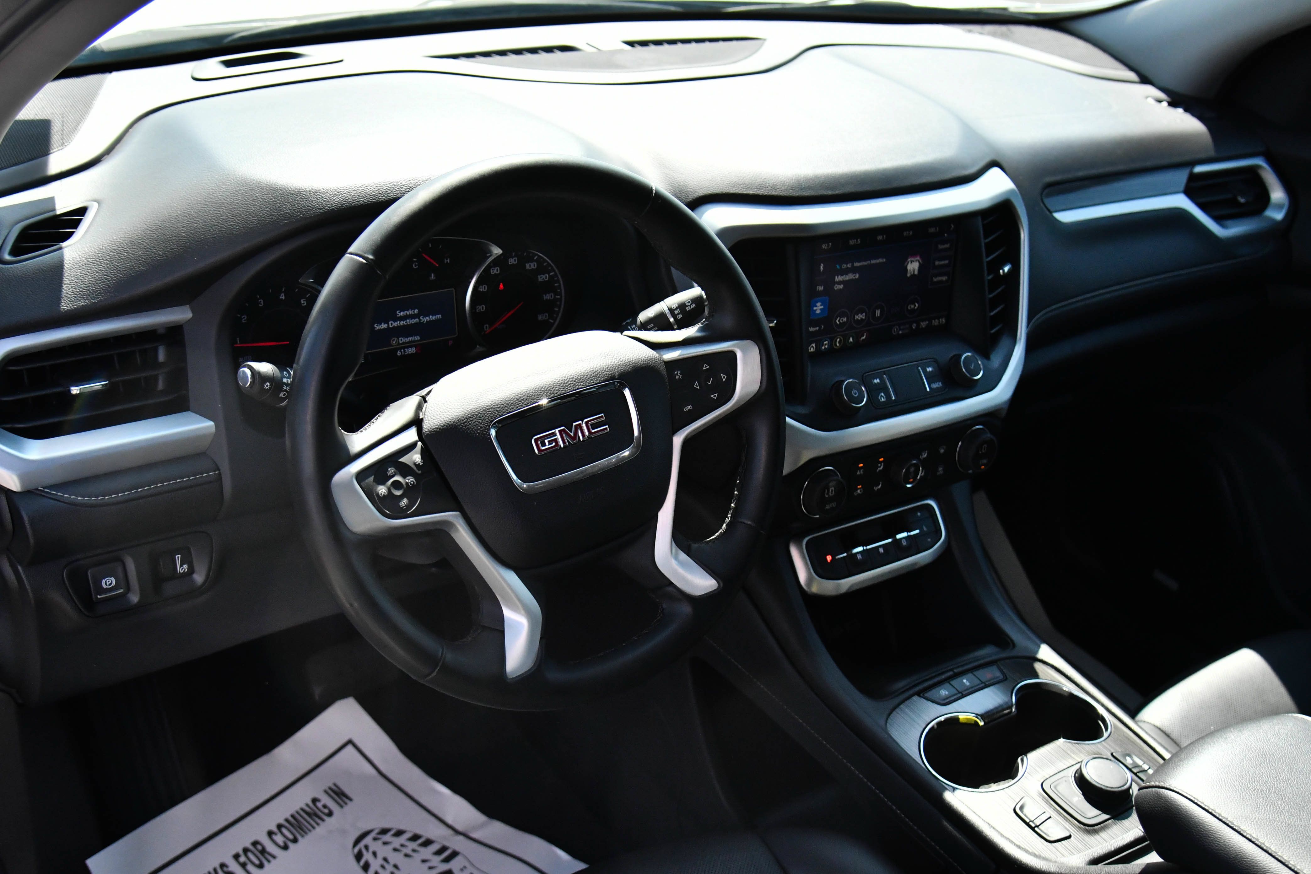 Used 2023 GMC Acadia SLT FWD image 16