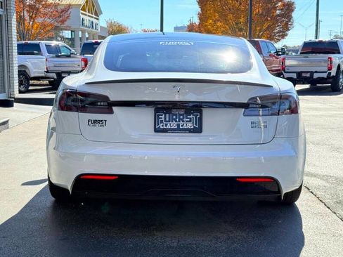 Used 2021 Tesla Model S Plaid image 4