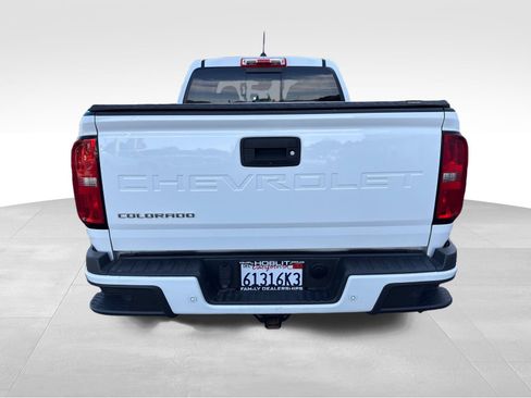 Used 2022 Chevrolet Colorado Z71 w/ Safety Package AWD/4WD image 4