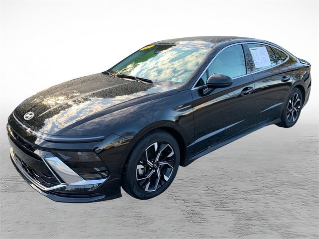 Used 2025 Hyundai Sonata SEL FWD image 7