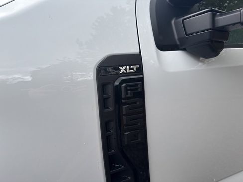 New 2026 Ford F250 XLT w/ XLT Premium Package image 7