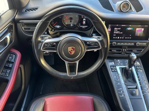 Used 2019 Porsche Macan S AWD/4WD image 17