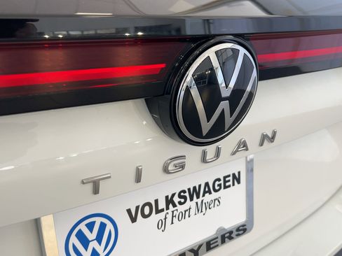 New 2026 Volkswagen Tiguan S FWD image 33