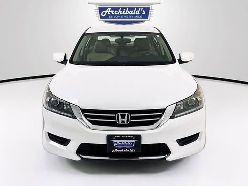 Used 2015 Honda Accord LX image 2