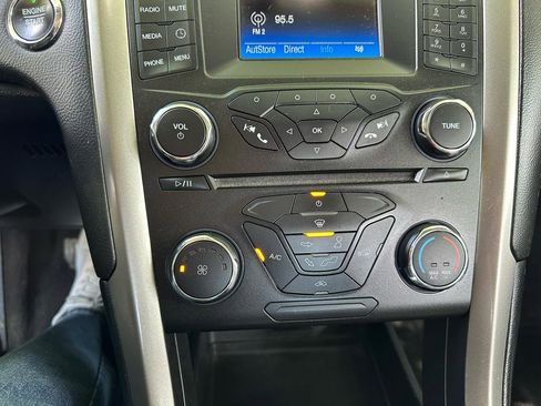 Used 2018 Ford Fusion S FWD image 15