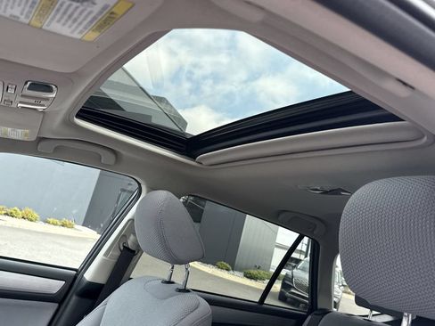 Used 2019 Subaru Outback 2.5i Premium AWD/4WD image 28