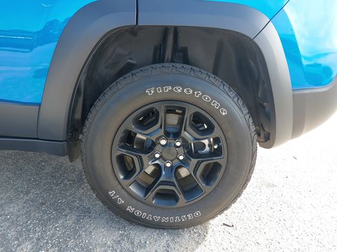 Used 2022 Jeep Cherokee Latitude w/ Trailer Tow Group image 35