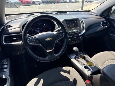 Used 2020 Chevrolet Equinox LT FWD image 17