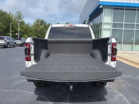 Used 2019 RAM 1500 Limited AWD/4WD image 9