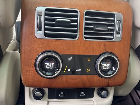 Used 2022 Land Rover Range Rover Westminster Edition image 22