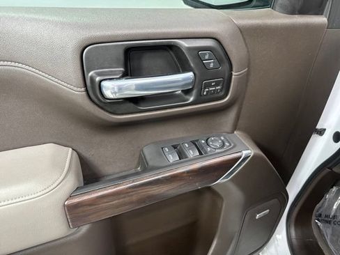 Used 2020 GMC Sierra 1500 SLT w/ SLT Premium Plus Package AWD/4WD image 14